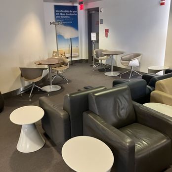 Lufthansa Lounge - Airport Lounges Near Me - Dulles, Virginia