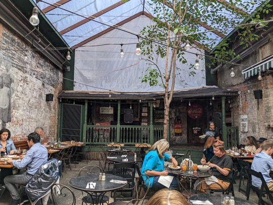 Arnold's Bar & Grill by null
