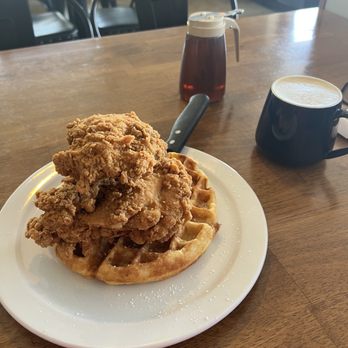 Neighbarista - Hot Intelligentsia Caramel Latter made with oat milk - Breakfast & Brunch Near Me - Newhall, California