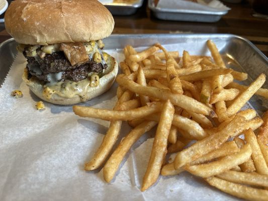 East Coast Wings + Grill by null