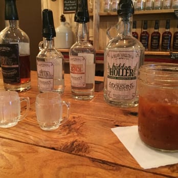 Bear Wallow Distillery - For $2 you can try all 4! Yes, please! (and that Bloody Mary to the side is one of the best I have had!) - Distilleries Near Me - Nashville, Indiana Bear Wallow Distillery - For $2 you can try all 4! Yes, please! (and that Bloody Mary to the side is one of the best I have had!) - Distilleries Near Me - Nashville, Indiana