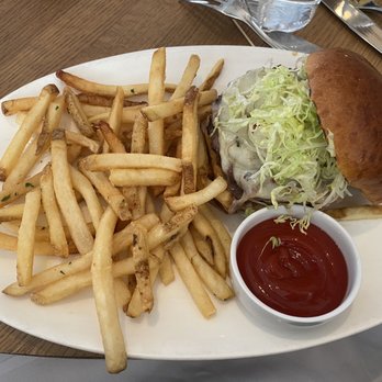 Gemini - Gemini Burger - New American Near Me - Chicago, Illinois Gemini - Gemini Burger - New American Near Me - Chicago, Illinois