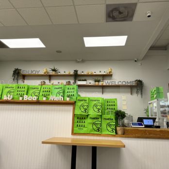 Fourtea - Interior - Coffee & Tea Near Me - Orange, California