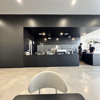 Yihui Coffee - Inside - Coffee & Tea Near Me - Monterey Park, California