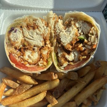 Bobo's Deli And Grill - Asian Spicy Chicken - American Near Me - Winston Salem, North Carolina
