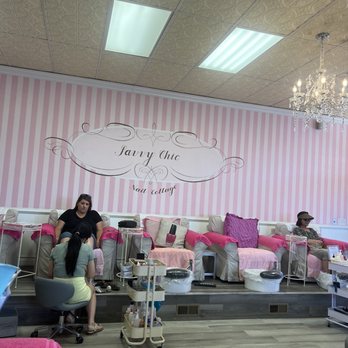 Savvy Chic Nail Cottage - Pedicure area - Nail Salons Near Me - Lakewood, California Savvy Chic Nail Cottage - Pedicure area - Nail Salons Near Me - Lakewood, California