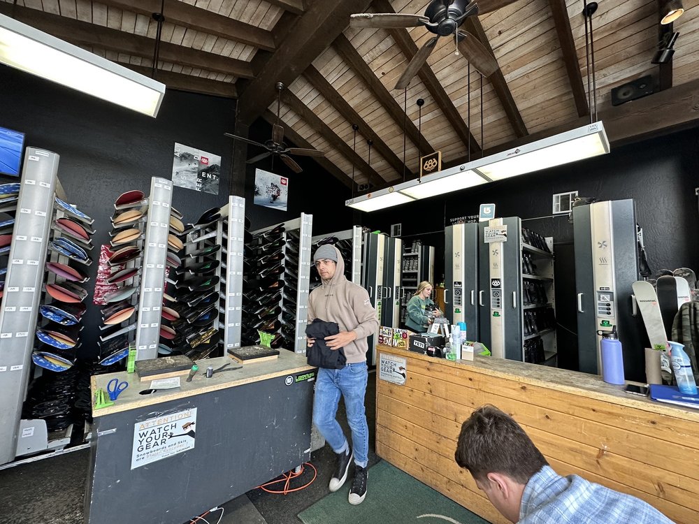 LEROY’S SNOWBOARD SHOP Updated September 2024 37 Reviews 40560 Big Bear Blvd, Big Bear