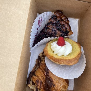 Sucre French Bakery - Dark chocolate almond croissant, lemon tart, blueberry slice - Bakeries Near Me - Stuart, Florida Sucre French Bakery - Dark chocolate almond croissant, lemon tart, blueberry slice - Bakeries Near Me - Stuart, Florida