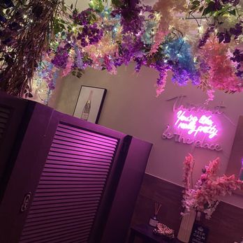 The Sip Room - Bars Near Me - Fayetteville, North Carolina