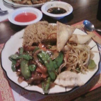 New Asian Kitchen - Snow pea pork dinner combo - Chinese Near Me - Phoenix, Arizona