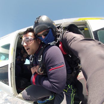 Skydive Santa Barbara - My Much awaited first tandem jump - Skydiving Near Me - Lompoc, California Skydive Santa Barbara - My Much awaited first tandem jump - Skydiving Near Me - Lompoc, California