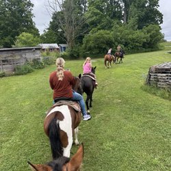 Outrider Horseback Riding - Trail riding
