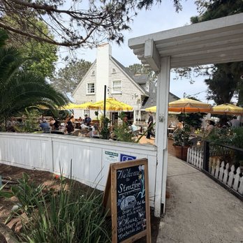 Stratford Court Cafe - Cafes Near Me - Del Mar, California Stratford Court Cafe - Cafes Near Me - Del Mar, California