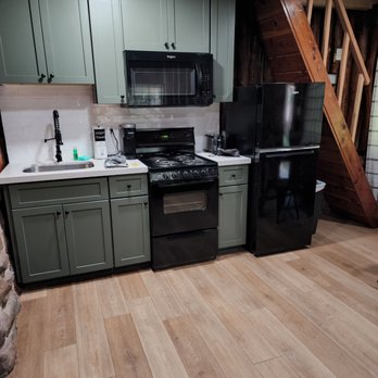 Christopher Creek Lodge - C4 kitchen - Hotels Near Me - Payson, Arizona