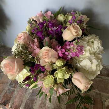 Flowers By Grace - Florists Near Me - Miami, Florida Flowers By Grace - Florists Near Me - Miami, Florida