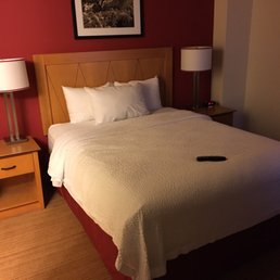 Bed room Bed room