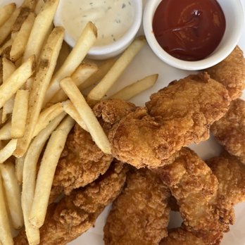 The Cabana Cafe - Honestly TOO good. I never order chicken tenders but they caught my eye and I have no regrets. Paired well with a Bloody Mary! - Diners Near Me - Beverly Hills, California The Cabana Cafe - Honestly TOO good. I never order chicken tenders but they caught my eye and I have no regrets. Paired well with a Bloody Mary! - Diners Near Me - Beverly Hills, California