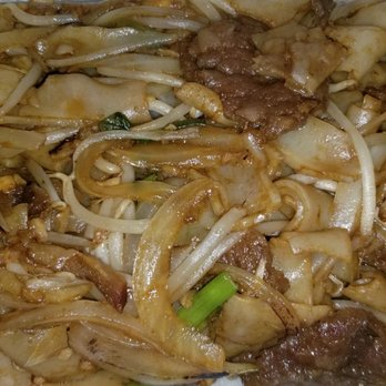 Happy Bao's - Beef and noodles( I forget the name of this dish but it was good). - Chinese Near Me - Mesa, Arizona Happy Bao's - Beef and noodles( I forget the name of this dish but it was good). - Chinese Near Me - Mesa, Arizona