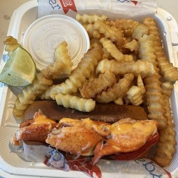Wicked Maine Lobster - Lobster roll - Sandwiches Near Me - Honolulu, Hawaii Wicked Maine Lobster - Lobster roll - Sandwiches Near Me - Honolulu, Hawaii