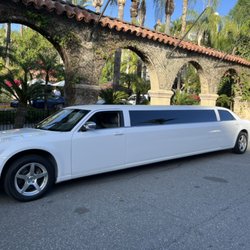 Monarch Limousines