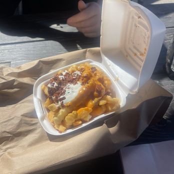 Paradise Pup - Cheese Famous Fries - Fast Food Near Me - Des Plaines, Illinois