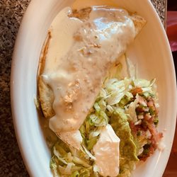 El Parral Mexican Restaurant - Quesadilla with ground beef.