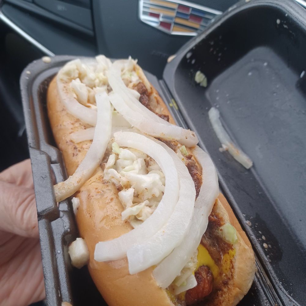 Hot dog. Onions should be diced Hot dog. Onions should be diced