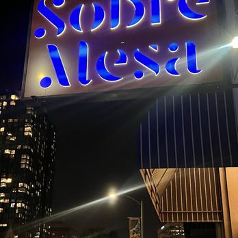 Sobre Mesa - Cocktail Bars Near Me - Oakland, California