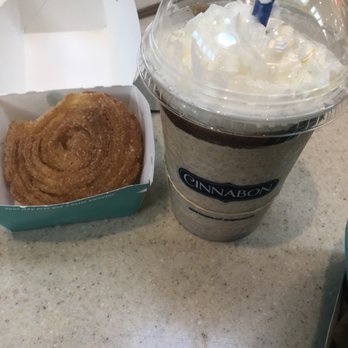 Cinnabon - Bakeries Near Me - Henderson, Nevada
