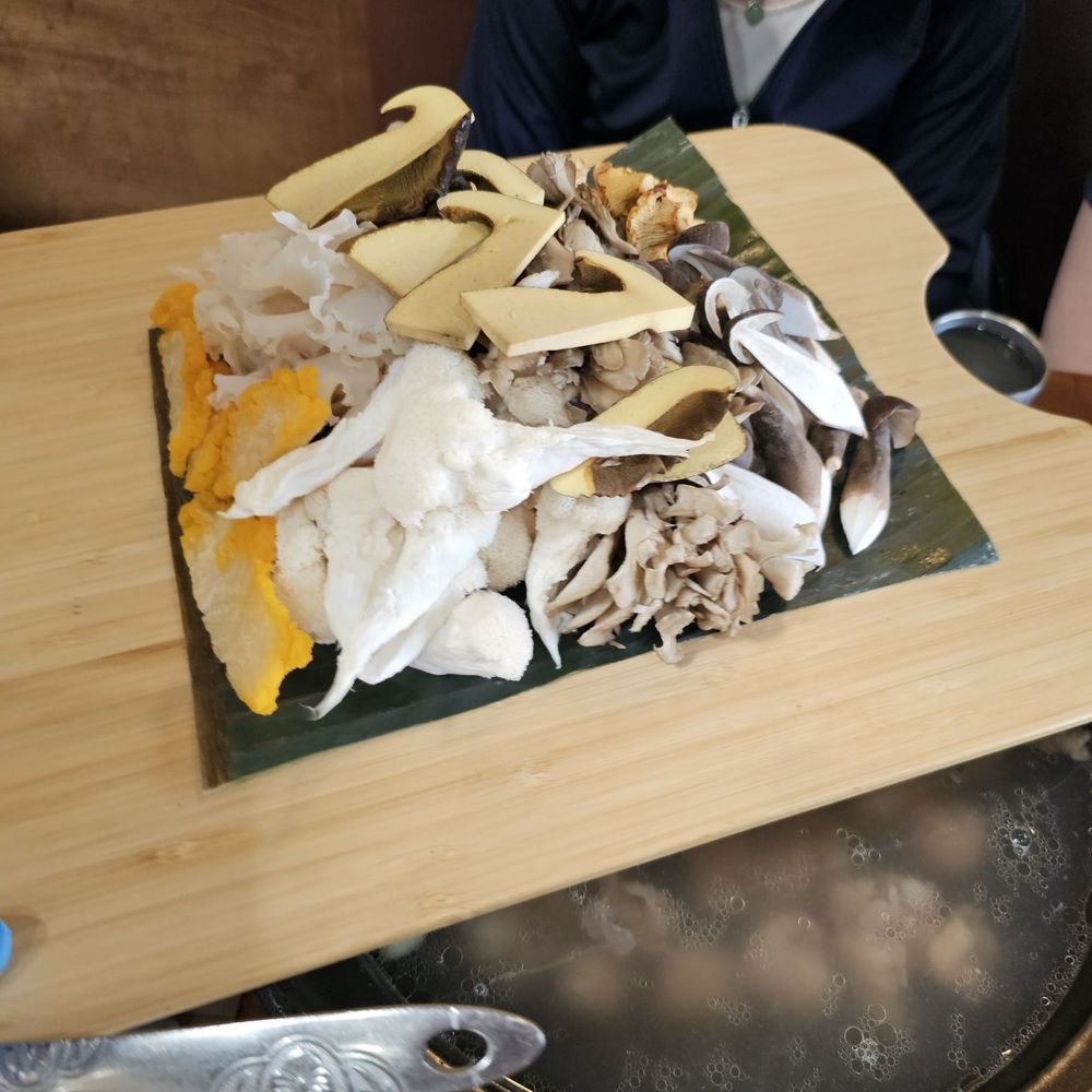 Miss Shang - Delicious Fresh Mushroom - Asian Fusion Near Me - San Mateo, California Miss Shang - Delicious Fresh Mushroom - Asian Fusion Near Me - San Mateo, California
