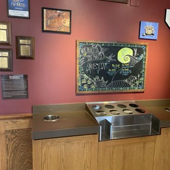 The Coffee Bean & Tea Leaf - Prep area? - Coffee & Tea Near Me - Camarillo, California
