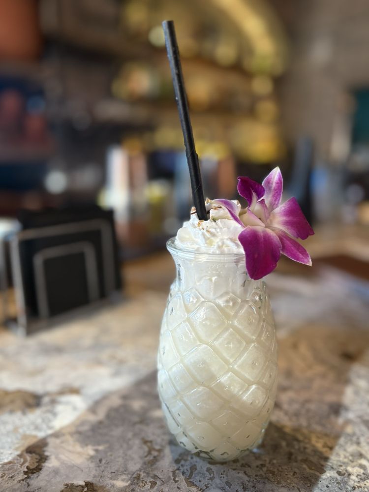 Los Molcajetes Bar & Grill - Photo 2