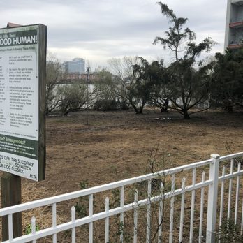 Petas Bea Arthur Dog Park - Dog Parks Near Me - Norfolk, Virginia