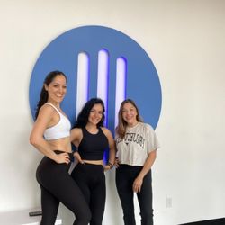 Lumin Fitness - The front of the gym with my friends
