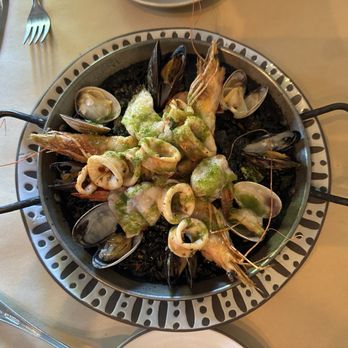 ZuZu - Seafood Paella with Squid ink - fresh seafood & excellently prepared - Tapas Bars Near Me - Napa, California