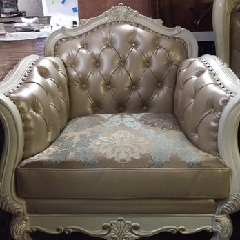 Jaime Barajas Mattress Baratero - Amazing chair!! - Furniture Stores Near Me - Compton, California Jaime Barajas Mattress Baratero - Amazing chair!! - Furniture Stores Near Me - Compton, California