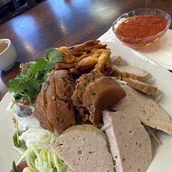 Com Tam Thanh - One of their best specialties! - Vietnamese Near Me - San Jose, California