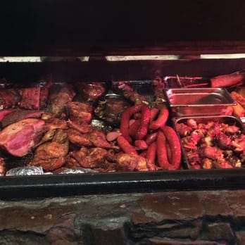 Hard Eight BBQ - Makes you want to curl up in BBQ heaven... - Barbeque Near Me - Roanoke, Texas
