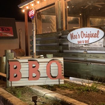 Moe's Original BBQ - A perfect Sunday evening with no wait! - Barbeque Near Me - Destin, Florida Moe's Original BBQ - A perfect Sunday evening with no wait! - Barbeque Near Me - Destin, Florida