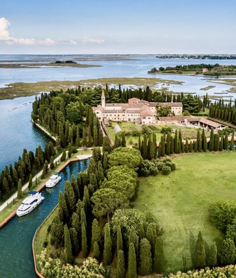 San Francesco del Deserto by null