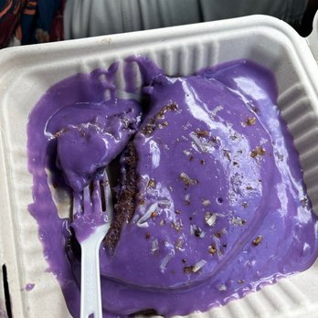 808 Grindz Cafe - Cafes Near Me - Lahaina, Hawaii
