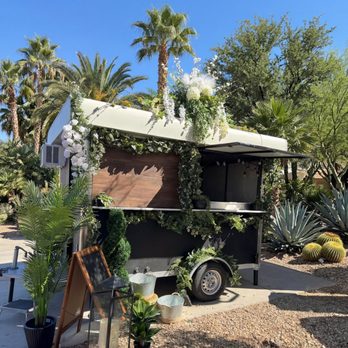 Pourfection Las Vegas - Our botanical dry bar - Bartenders Near Me - Spring Valley, Nevada Pourfection Las Vegas - Our botanical dry bar - Bartenders Near Me - Spring Valley, Nevada