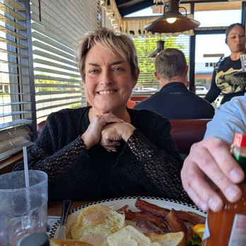 Black Bear Diner Vacaville - Vacaville - Diners Near Me - Vacaville, California Black Bear Diner Vacaville - Vacaville - Diners Near Me - Vacaville, California