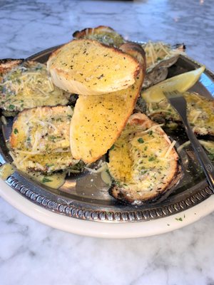 Royal House Oyster Bar by null