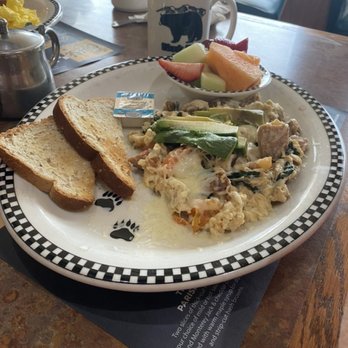 Black Bear Diner Merced - One of there fit options! - American Near Me - Merced, California