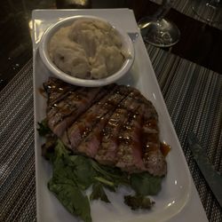 KEFI at Yorgos - Tuna steak