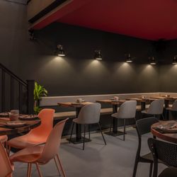 Oliveira Kitchen - If you have a special celebration we have the room and the team to match