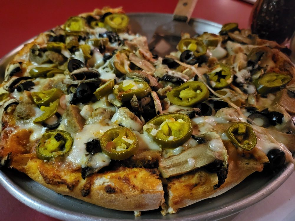 The Pizza Barn Logo
