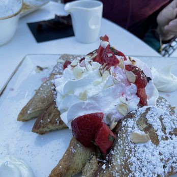 Canvas - French toast - New American Near Me - Orlando, Florida Canvas - French toast - New American Near Me - Orlando, Florida