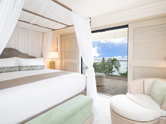 ESPACIO The Jewel of Waikiki by null